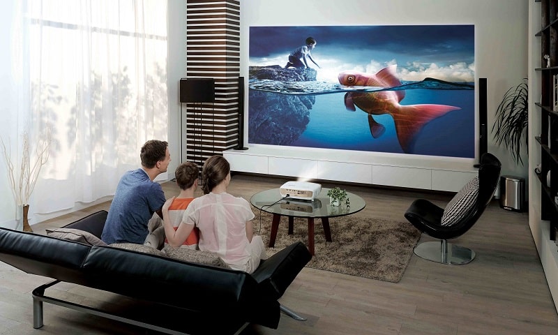 Что такое проектор для домашнего кинотеатра, как выбрать и подключить