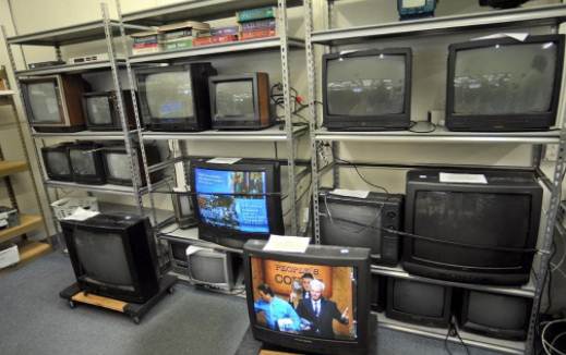 Куда сдать неисправный старый или продать рабочий телевизор за деньги и бесплатно