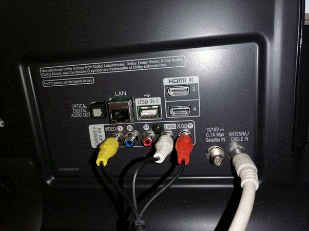 Как подключить компьютер к телевизору без проводов и через кабель